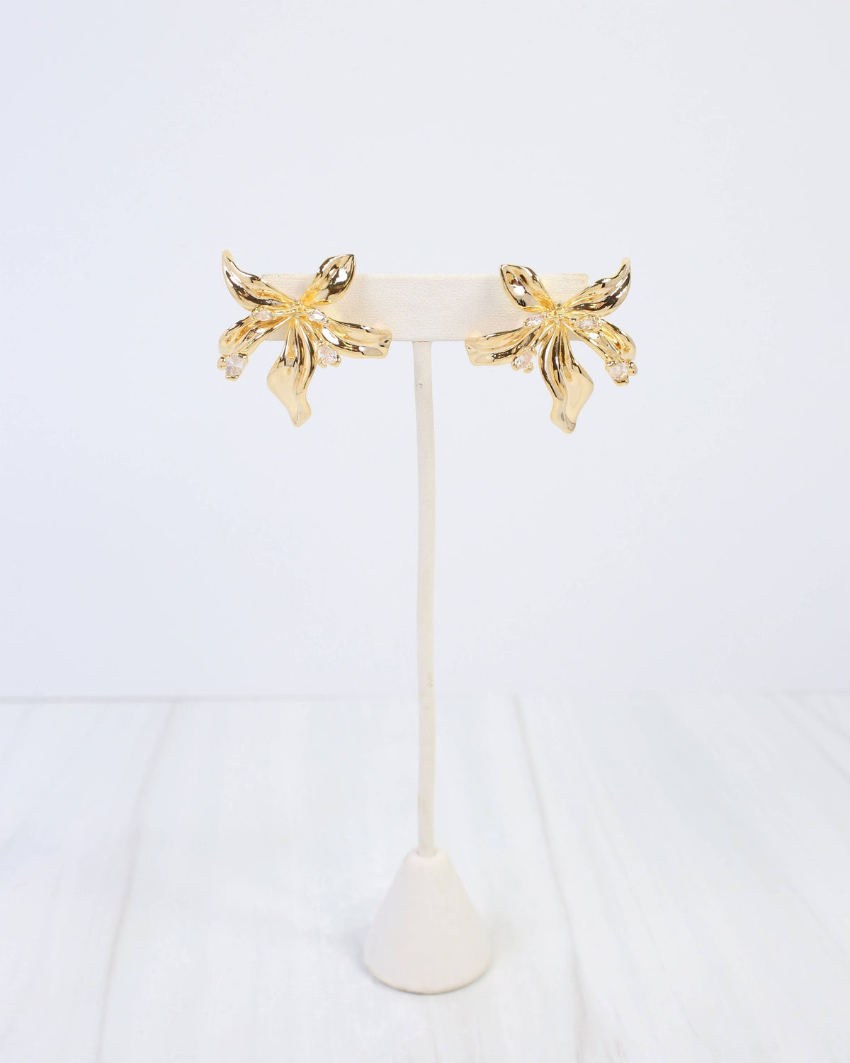 Millburn CZ Flower Earrings – Gold