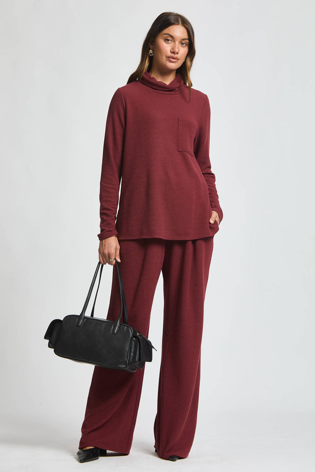 3-Piece Lounge Travel Set