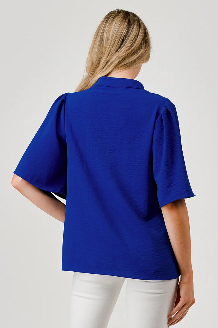 GiGi Flutter Sleeve Top